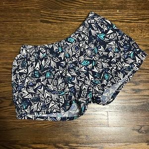 Patagonia size medium barely baggies